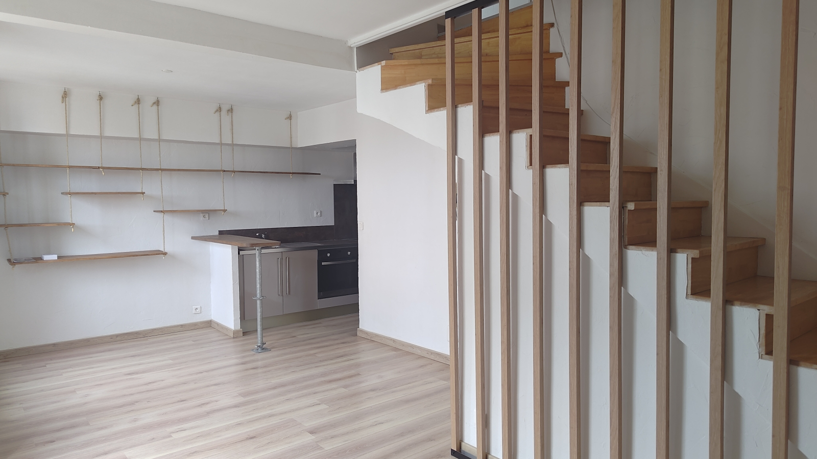 F2 en duplex, 42 m², balcon