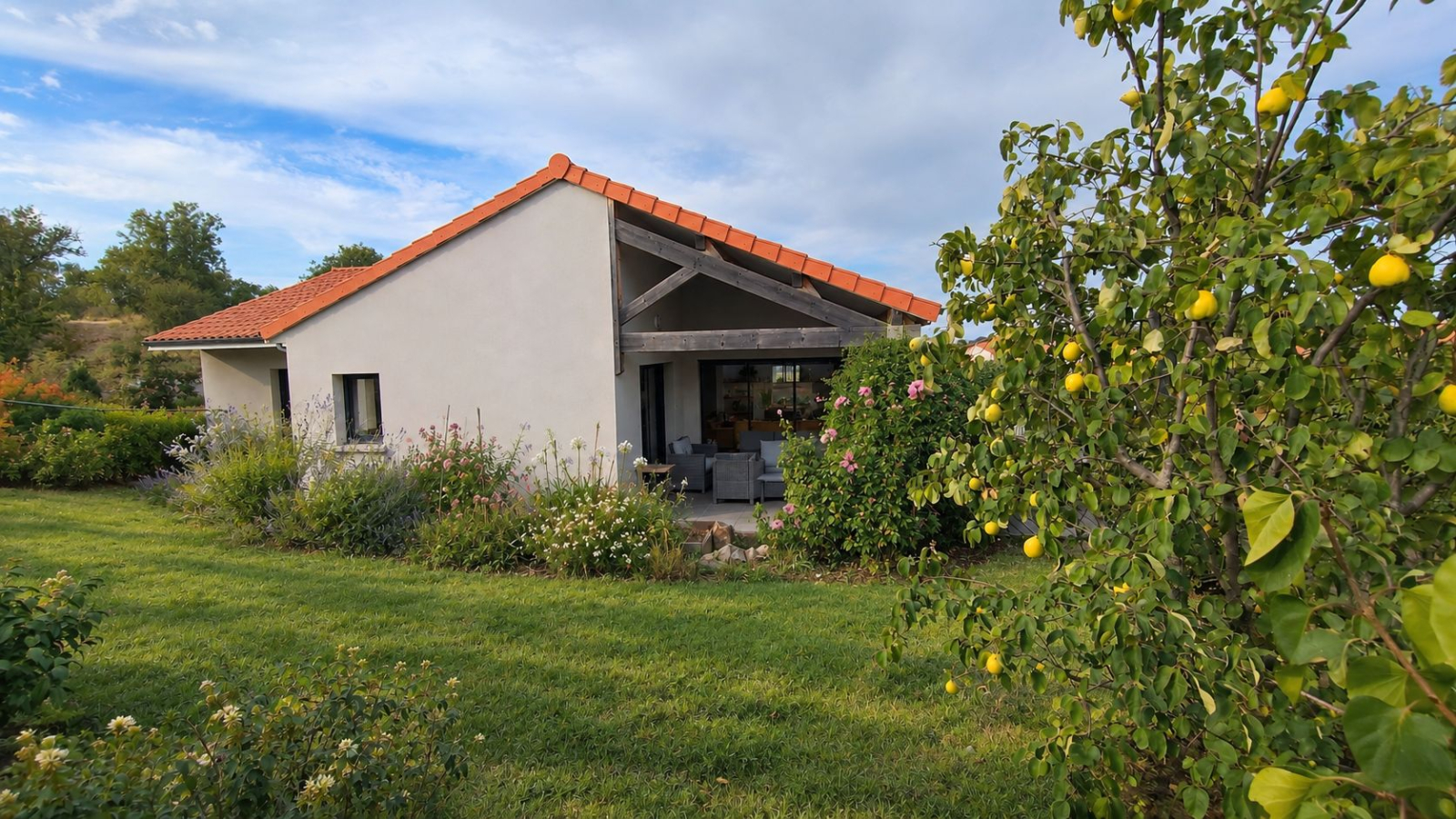Villa récente, 138 m² hab sur 700 m² de terrain